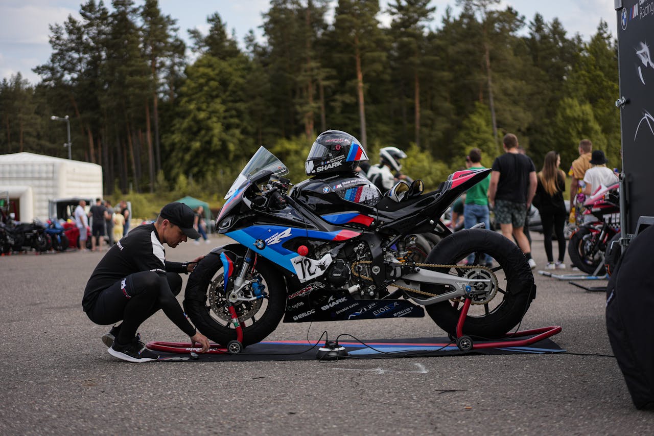 choisir un tapis environnemental pour sa moto