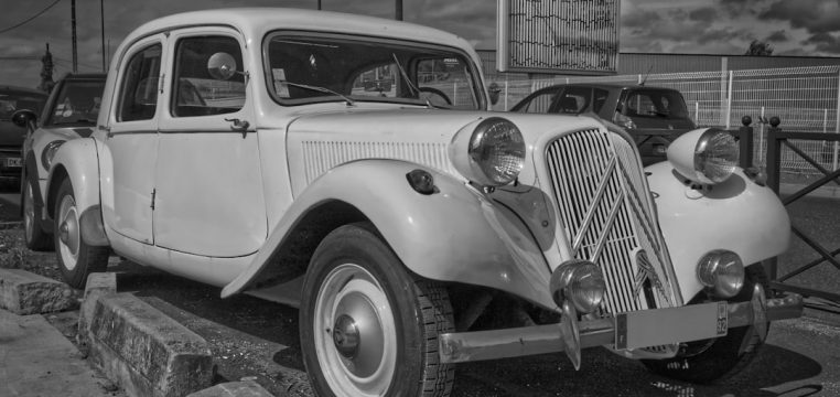 découvrez l'importance de la traction dans divers domaines comme l'automobile, le sport et l'entrepreneuriat. apprenez comment optimiser votre performance grâce à des techniques de traction efficaces et astucieuses.